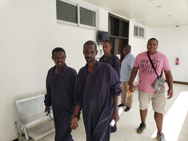 After pirate attack off Somalia, judge orders that 5 suspects are held in Seychelles